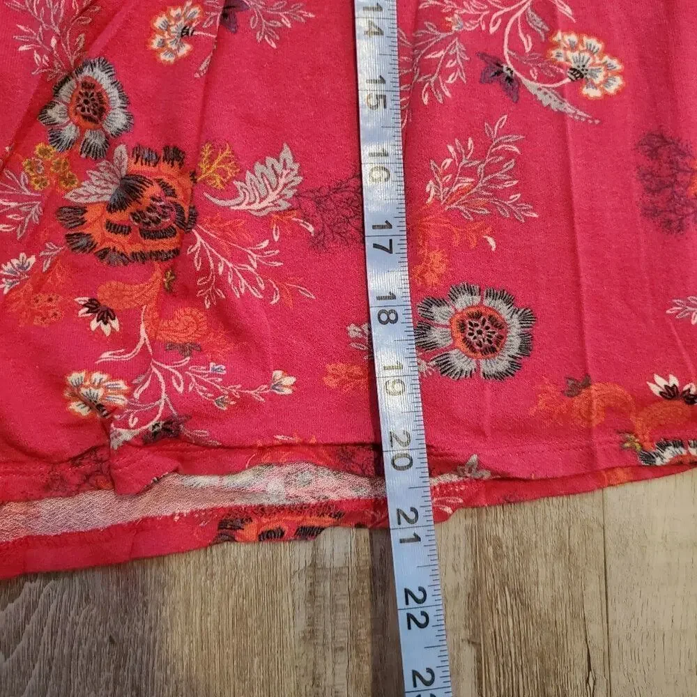 Time and tru small womens floral blouse